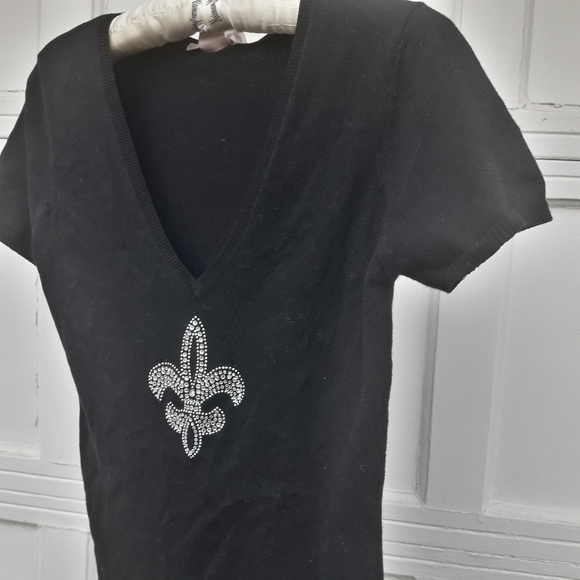 Swarovski Crystals Metal Grommets Blingy Sweater - Picture 4 of 10